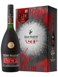 RÉMY MARTIN VSOP 0.7L + 2 PAHARE GIFT BOX